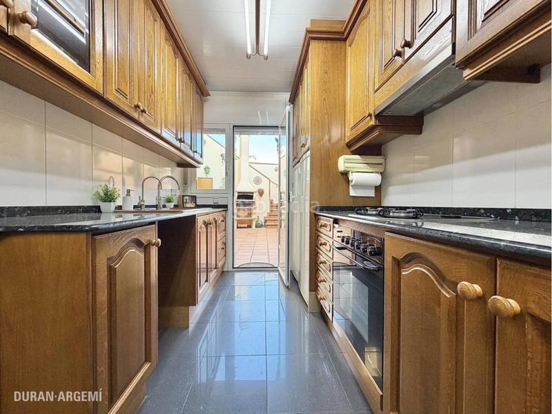 Foto 68fc5f3a-7d00-4c27-951b-0a77958821ee. Casa con riscaldamento parcheggio in Centre Sant Quirze del Vallès