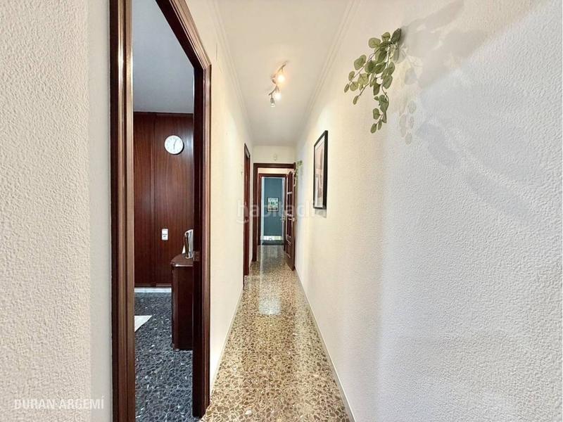 Foto 8d392977-2723-414f-8667-186e4969a562. Casa con riscaldamento parcheggio in Centre Sant Quirze del Vallès