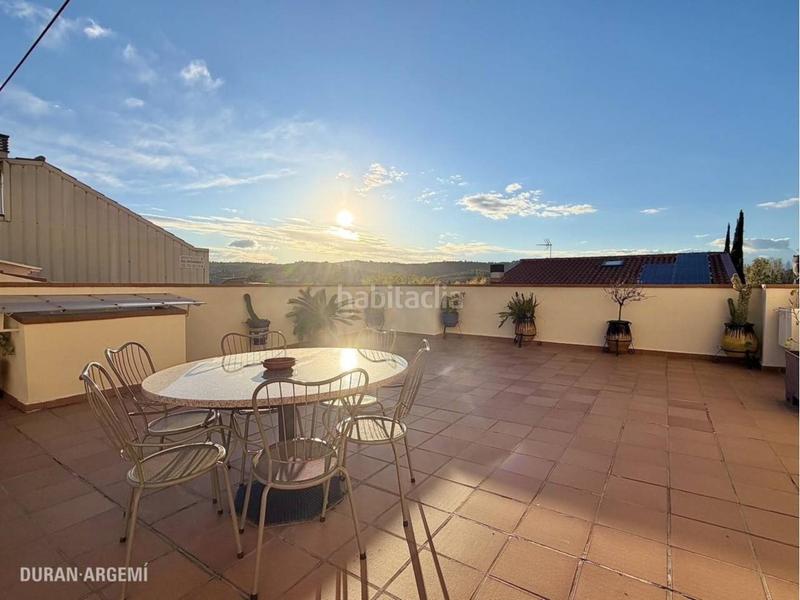 Foto b80deb2a-3f20-4041-bbf7-78f24df80458. Casa con riscaldamento parcheggio in Centre Sant Quirze del Vallès