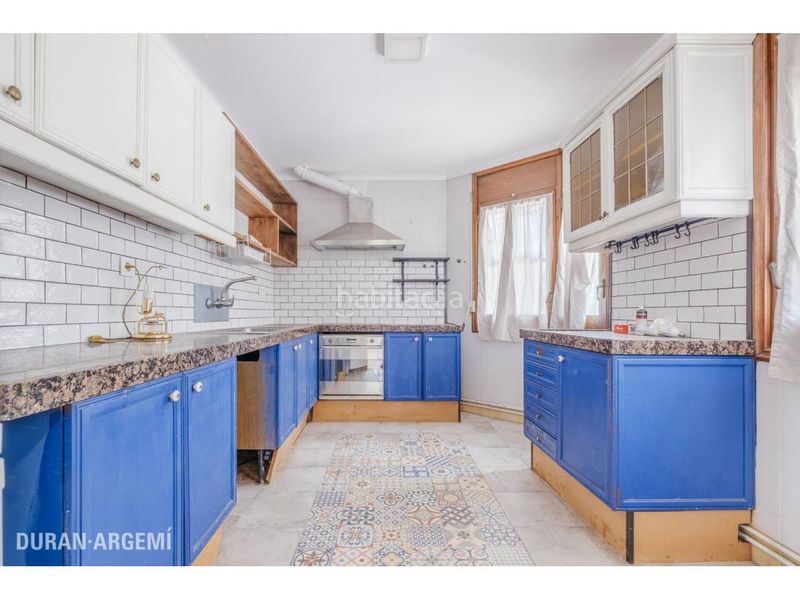 Foto e50d56e7-2491-4be6-9e67-d826fdc2b763. Casa amb calefacció aparcament a Sant Llorenç Terrassa
