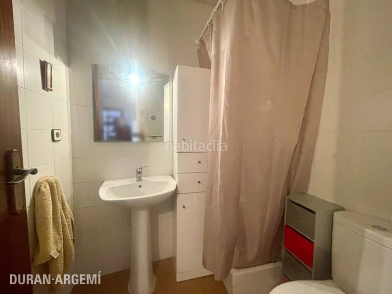 Foto da35ed78-5d49-46b1-8a0f-53bec2bfaaa3. Pis amb calefacció a Vallparadís - Antic Poble de Sant Pere Terrassa