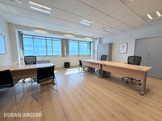 Rent Office space  Calle gutemberg. Oficina en alquiler en edificio gutenberg  edificio corporativo