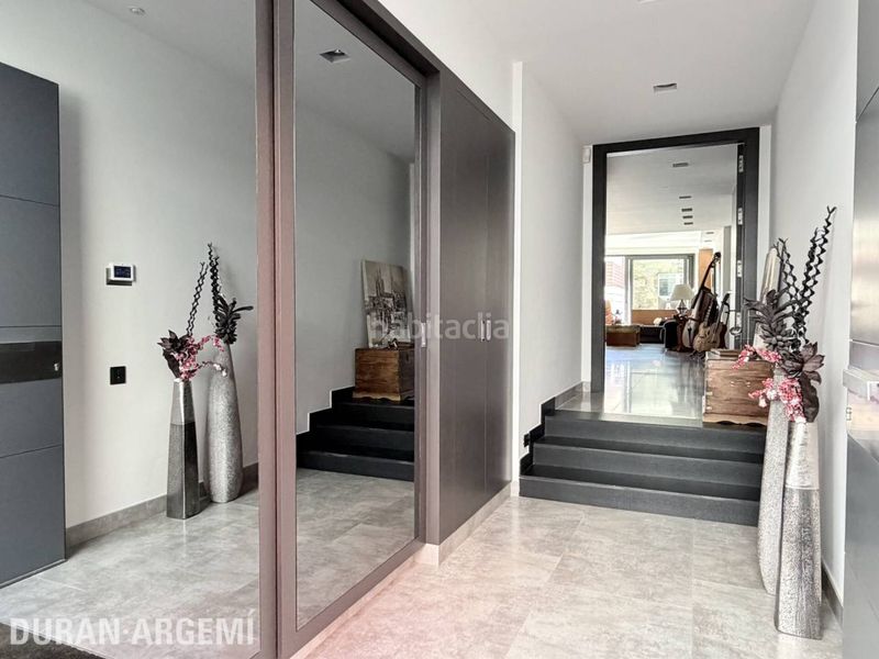 Foto da7916a3-db56-4ee5-b1c0-aa9f13371f7f. Casa amb calefacció aparcament piscina a Barri del Centre Terrassa