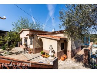 Chalet  Pasaje sant ramon. Casa en venta en castellbisbal