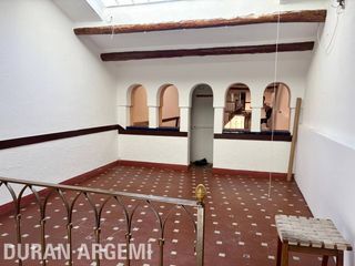 Local Comercial a Calle Arquímedes