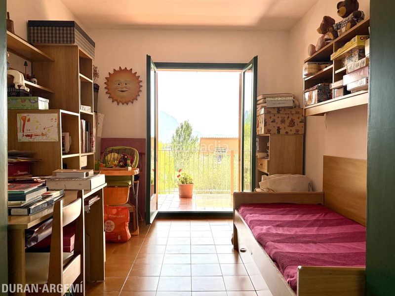 Foto 4dd67f47-30da-46af-b192-85a2049f589c. Casa amb calefacció aparcament piscina a Vacarisses