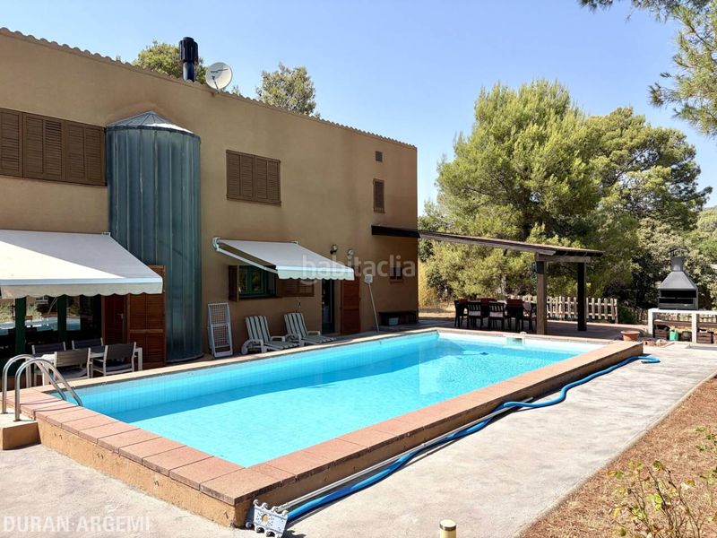 Foto 666c1812-5109-46b7-b4be-74a568117c2a. Casa amb calefacció aparcament piscina a Vacarisses