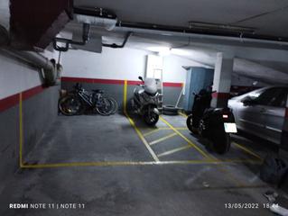 Motorcycle parking in Carrer de Concepción Arenal 257