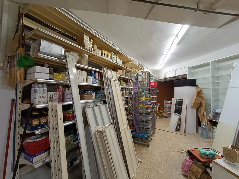 Foto 7f0901b3-a673-4317-b52c-db85adc3d41b. Local comercial a carrer de gènova 25 a Guinardó Barcelona