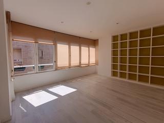 Location Appartement  Carrer pau casals. Piso muy luminoso en zona tranquila de barcelona