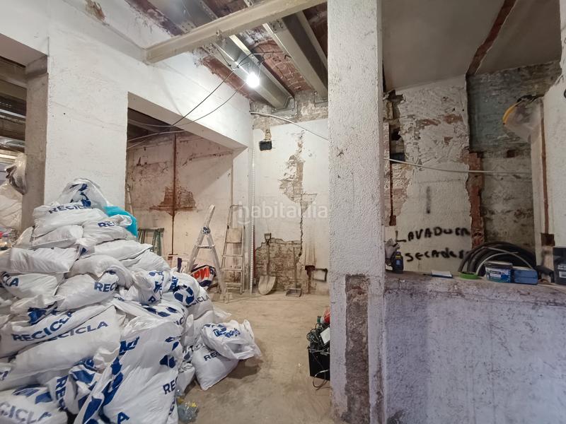 Foto 8182ed75-6d83-4ed1-a39a-28178b31af00. Planta baixa a El Poble Sec - Parc de Montjuïc Barcelona