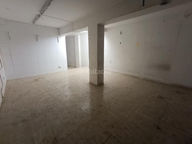 Foto 0a83cca5-9a18-4180-9863-109bc1c3230f. Planta baixa a El Poble Sec - Parc de Montjuïc Barcelona