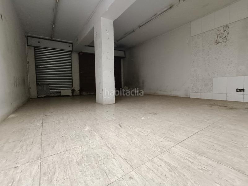 Foto 0b61f4c9-7c53-42cc-b6ca-fba7d7bfc2b4. Planta baixa a El Poble Sec - Parc de Montjuïc Barcelona