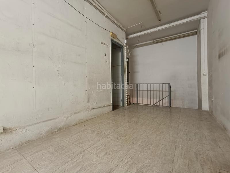 Foto 2479bdb9-717d-4796-8557-28e35fc24248. Planta baixa a El Poble Sec - Parc de Montjuïc Barcelona