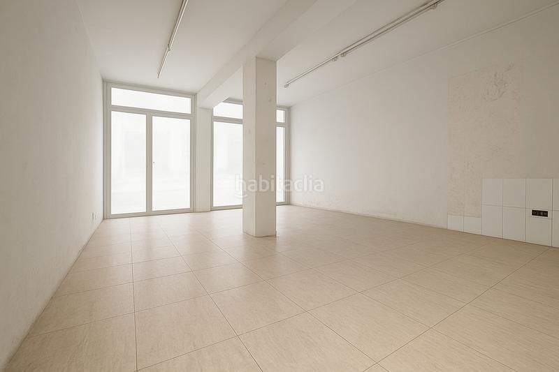 Foto 250989f4-d258-4c64-9201-d8da037963e7. Planta baixa a El Poble Sec - Parc de Montjuïc Barcelona