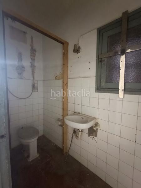 Foto 709d722b-8638-4a66-a827-a2f9452944b8. Planta baixa a El Poble Sec - Parc de Montjuïc Barcelona