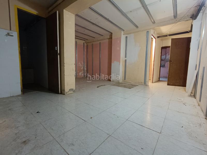 Foto 8de53ae5-afee-4fd5-bb25-7e3126969ff0. Planta baixa a El Poble Sec - Parc de Montjuïc Barcelona