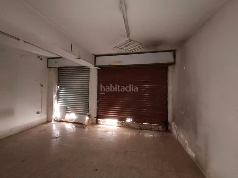 Foto a82f472d-a00e-447f-a6e8-163bcb0e9908. Planta baixa a El Poble Sec - Parc de Montjuïc Barcelona