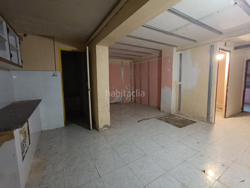 Foto dac499e9-fced-46c3-bc8e-10a5148dd365. Planta baixa a El Poble Sec - Parc de Montjuïc Barcelona