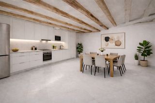 Etagenwohnung  Carrer del call. Piso a reformar amplio y céntrico