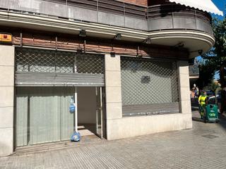 Geschftsraum  Carrer de francesc layret. Calle francesc layret