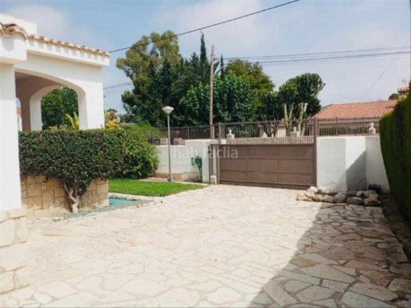 Foto 968c13a2-3253-4afc-96db-8bd750c613e6. Chalet mit kamin parking pool in Bellavista-Capiscol-Frank Espinós San Juan de Alicante