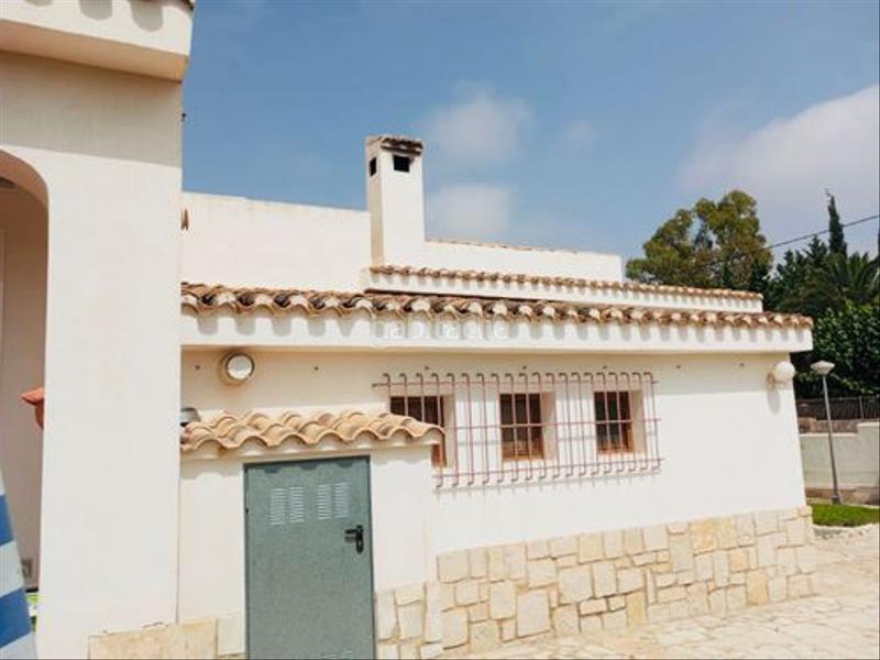 Foto c91f1e23-4eb8-441b-a3d1-5a82a5808c45. Chalet mit kamin parking pool in Bellavista-Capiscol-Frank Espinós San Juan de Alicante