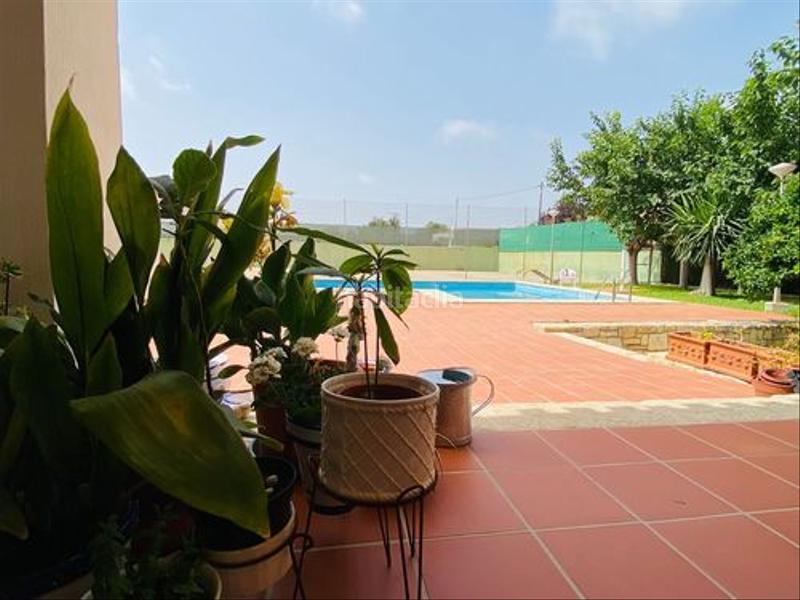 Foto d0533ef8-20c0-425f-a08d-47e032d70b54. Chalet mit kamin parking pool in Bellavista-Capiscol-Frank Espinós San Juan de Alicante