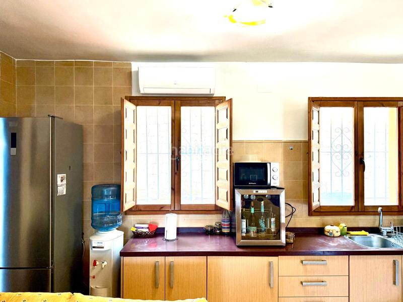 Foto 02d348a2-8c3d-46b6-b7fe-a9c30aafdba3. Mas avec cheminée chauffage dans Sella