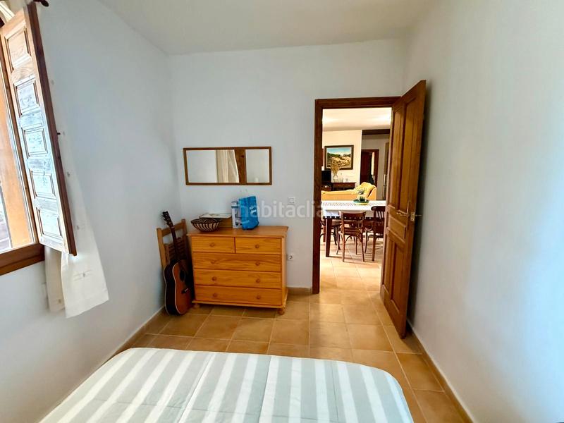 Foto b4a7e911-3b9f-4760-ad1e-2f3b65e9c38e. Mas avec cheminée chauffage dans Sella