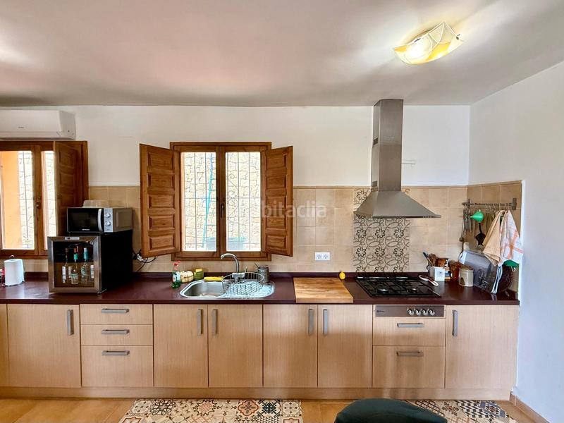 Foto bba6f614-3a87-459b-9ba5-7811f7a43928. Mas avec cheminée chauffage dans Sella