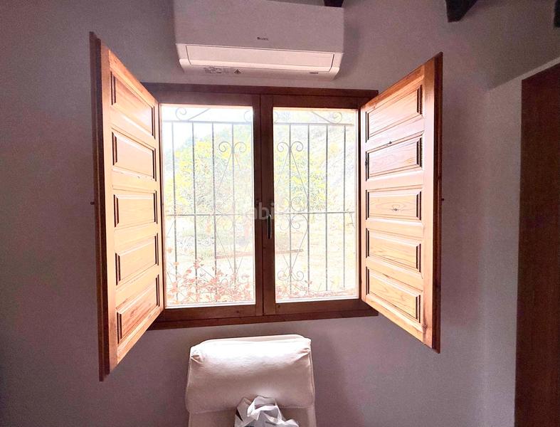 Foto d31173d8-dcca-49c9-8178-a238617907e8. Mas avec cheminée chauffage dans Sella