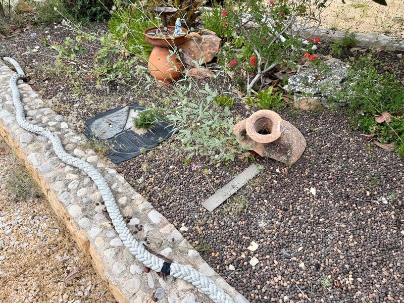 Foto 20d58e85-6569-422f-afc2-c7bbf0716383. Masia amb xemeneia calefacció a Sella