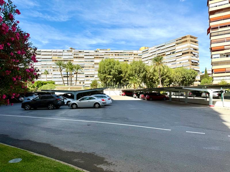 Foto b3252412-6263-4d52-b6ac-4a8a2d072569. Appartement avec piscine dans Playa de San Juan Alicante