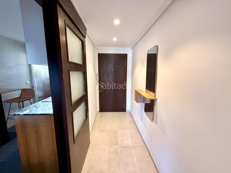 Foto 5a95ac00-0d4a-465c-b124-8704094f0107. Affitto appartamento con piscina in Playa de San Juan Alicante