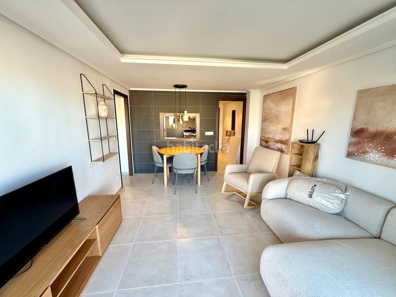 Foto e6f97d33-412e-47a0-8ffb-a5345cd5d468. Location appartement avec piscine dans Playa de San Juan Alicante