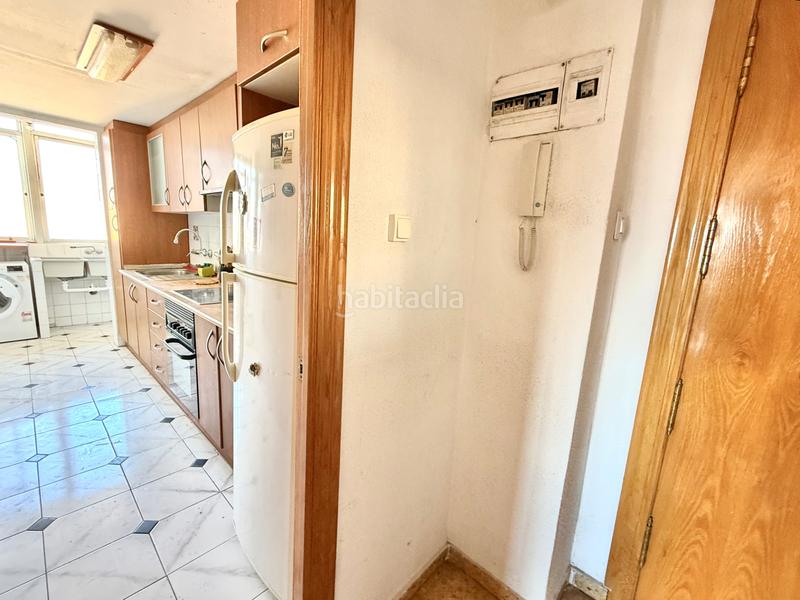 Foto 6d2d3308-8385-4179-bf69-3579bb12c118. Piso en Na Rovella - Hermanos Maristas Valencia