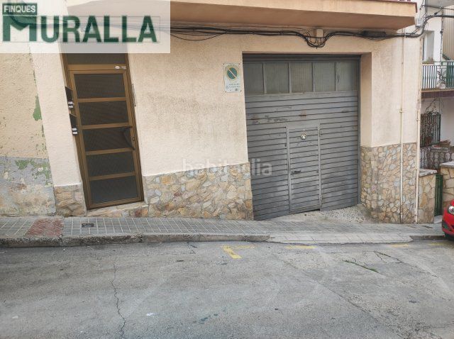 Foto 111bd15f-46f4-4518-881e-bb09ba111911. Local comercial a carrer de la mina 39 a Centre Blanes