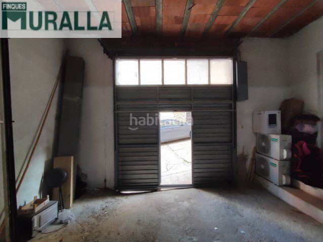 Foto d888882a-0cbc-48f4-9941-36ac602abb2b. Local comercial a carrer de la mina 39 a Centre Blanes