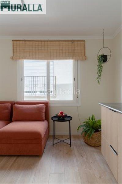 Foto 58299a7b-0c6a-42f6-a321-31459c624aba. Edificio in Centre Blanes