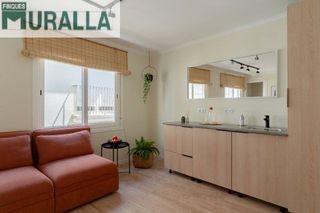 D�plex  N/a. Centro. d�plex de 2 dormitorios con terraza exclusiva de 24 m2 e