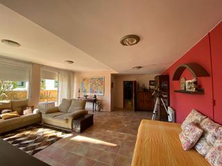 Xalet  Carrer mas borinot. Casa con piscina en residencial blanes