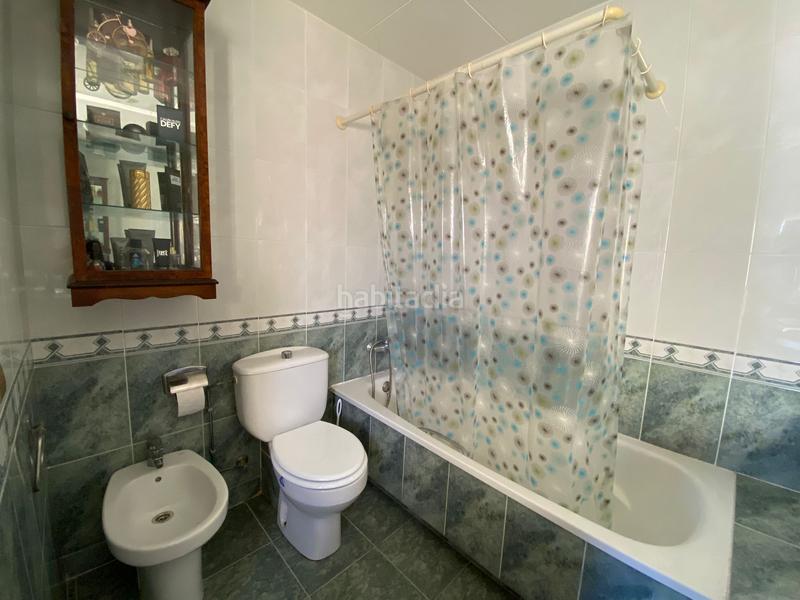 Foto d361e602-fe82-4bb7-afff-c93295514c09. Chalet casa con piscina en residencial en residencial Blanes - vistamar Blanes