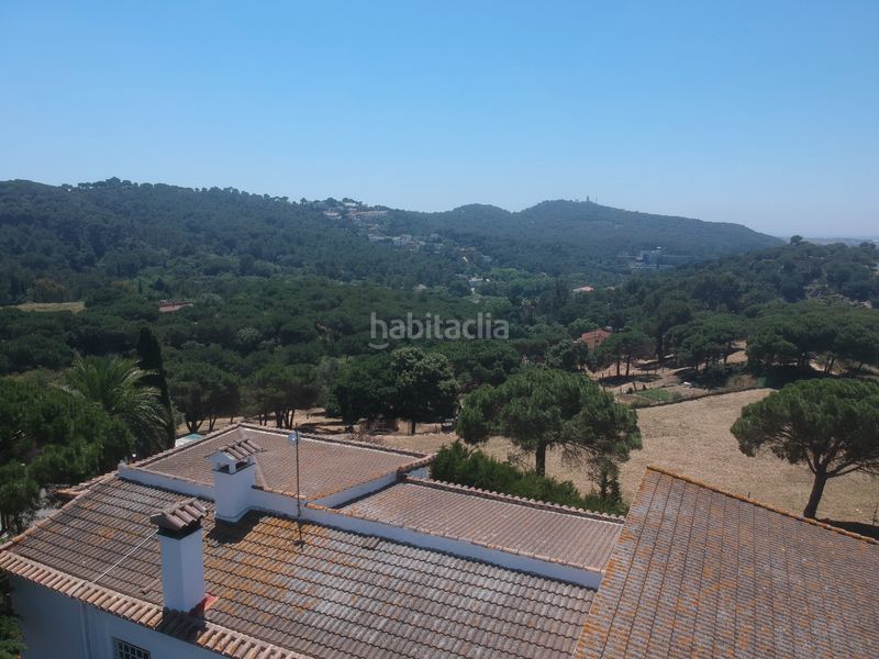 Foto bbcc7be0-42b5-4783-a51d-f9f161d7fbbe. Xalet amb xemeneia calefacció aparcament piscina a Lloret de Mar