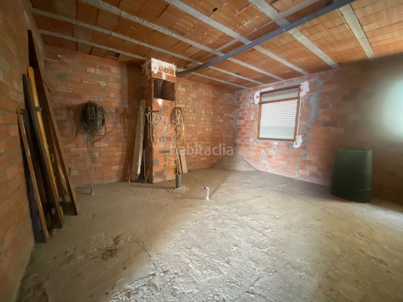 Foto 368748b2-f6d6-489b-8b03-1ba837e3349c. Edificio  3 plantas y garaje en residencial Blanes - vistamar Blanes
