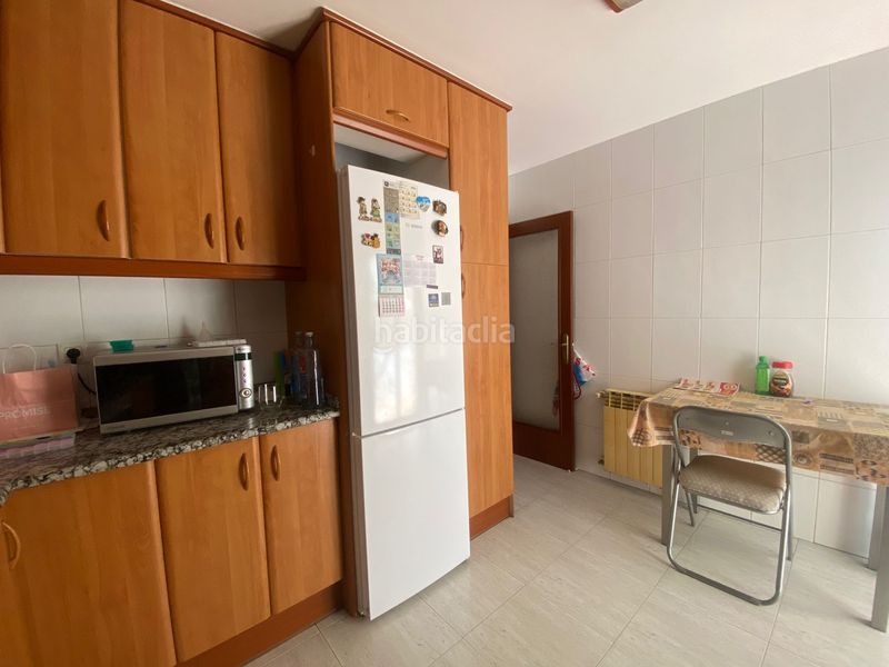 Foto 5b0cb075-5a83-4ac6-ae0e-8ccbecd97687. Edificio  3 plantas y garaje en residencial Blanes - vistamar Blanes