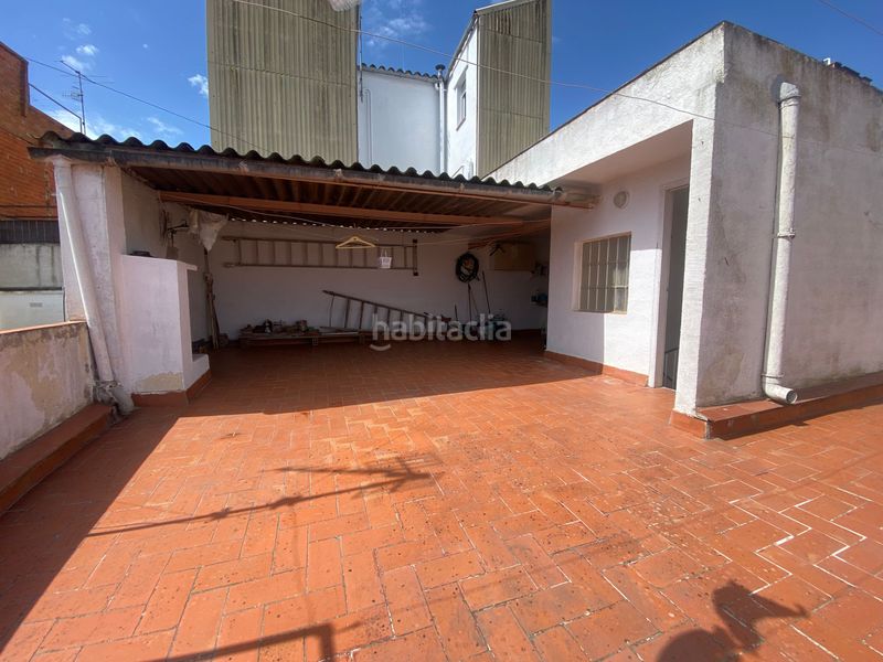 Foto 8aa83499-1ee0-4a4f-b9eb-1160961b156f. Edificio  3 plantas y garaje en residencial Blanes - vistamar Blanes