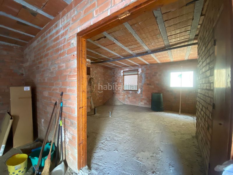 Foto a5e482f5-822a-4860-852b-081293fc1678. Edificio  3 plantas y garaje en residencial Blanes - vistamar Blanes