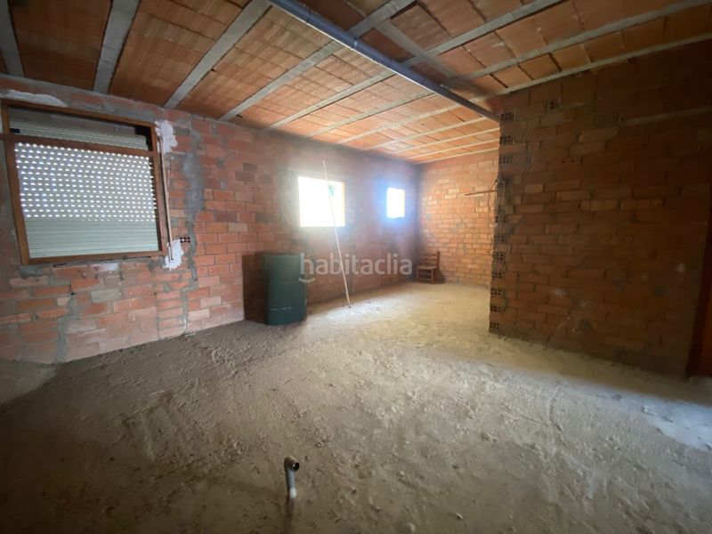 Foto b86549b8-3dc3-48d6-bb30-90c49ddb8d12. Edificio  3 plantas y garaje en residencial Blanes - vistamar Blanes
