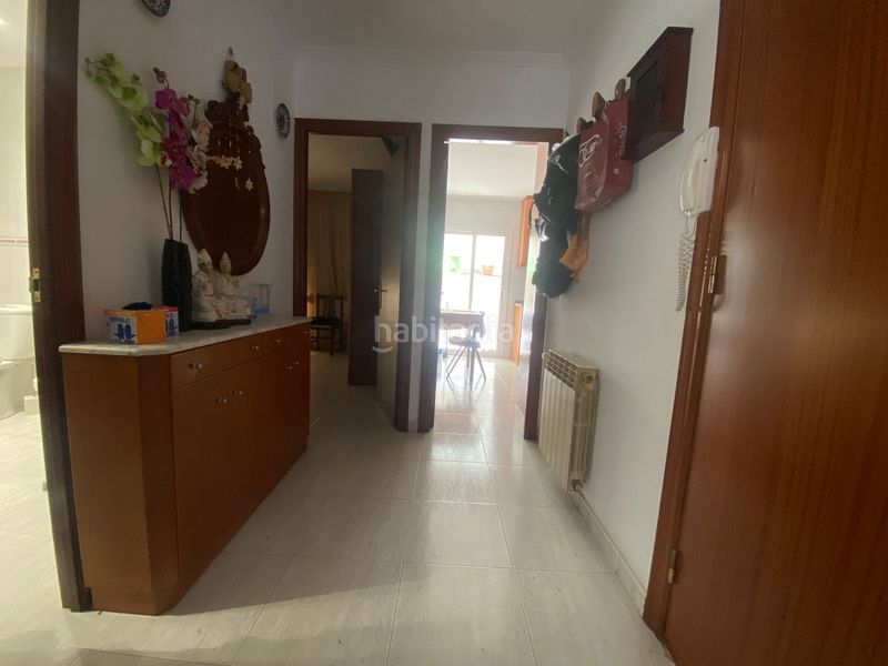 Foto de9455e3-068a-4323-ae26-d8e95e73afc0. Edificio  3 plantas y garaje en residencial Blanes - vistamar Blanes